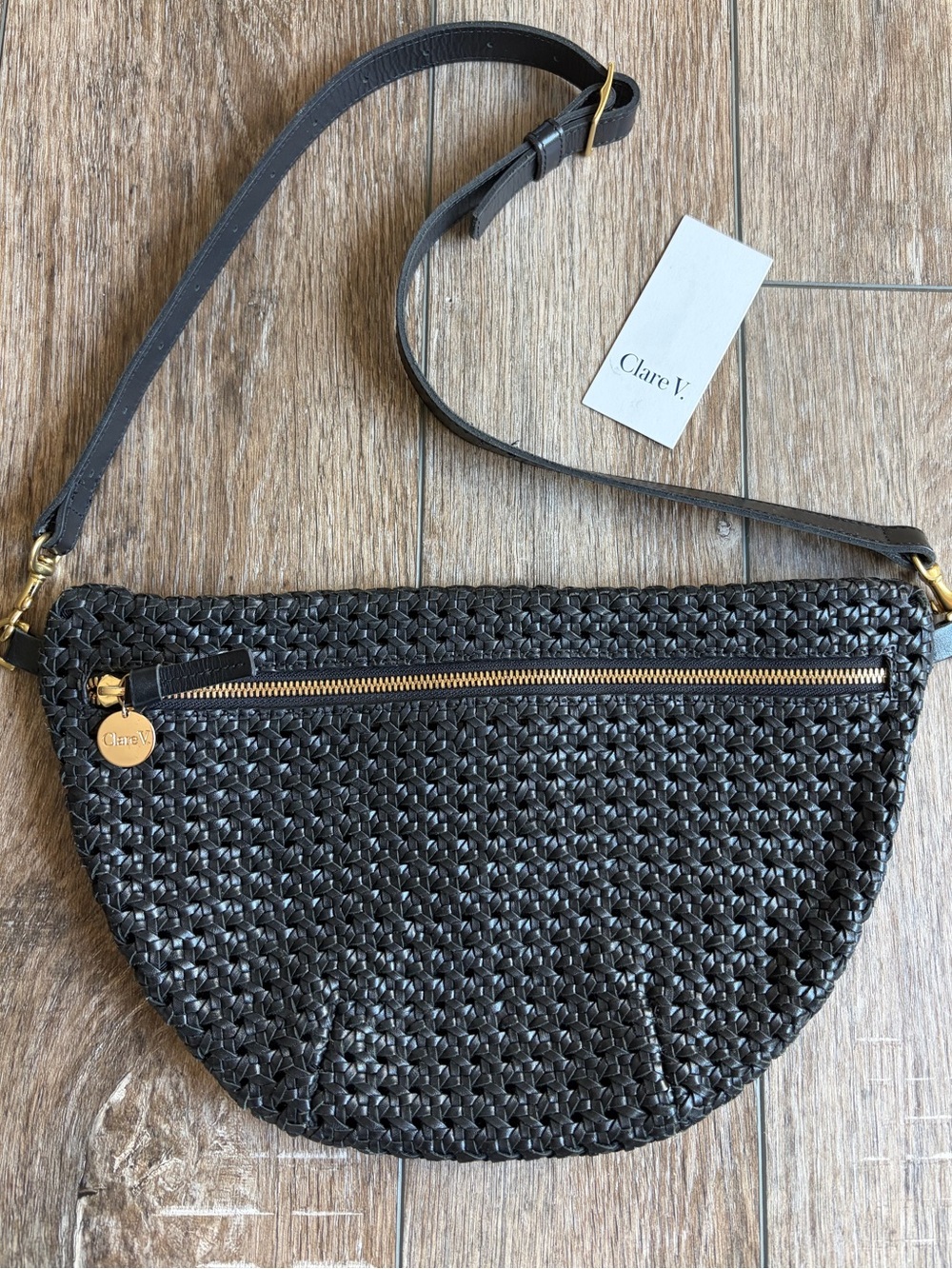 Clare V. grande fanny in woven leather black